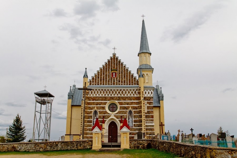 Костел в Рожанке