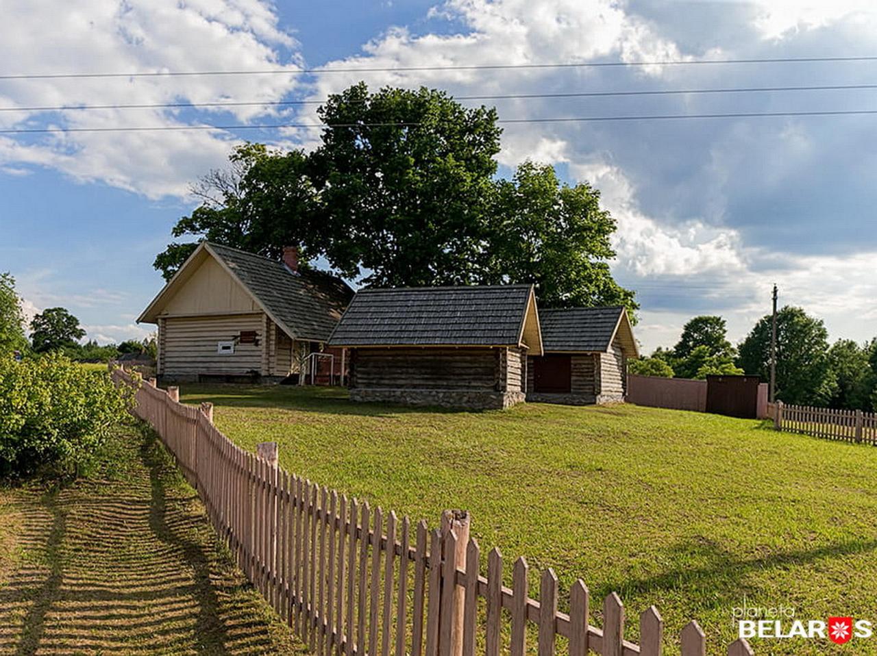 Дом-музей Васіля Быкава ў Бычках. Фота С.Плыткевіча