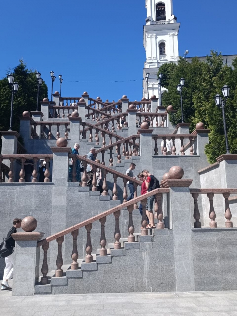 Лестница к Успенскому собору